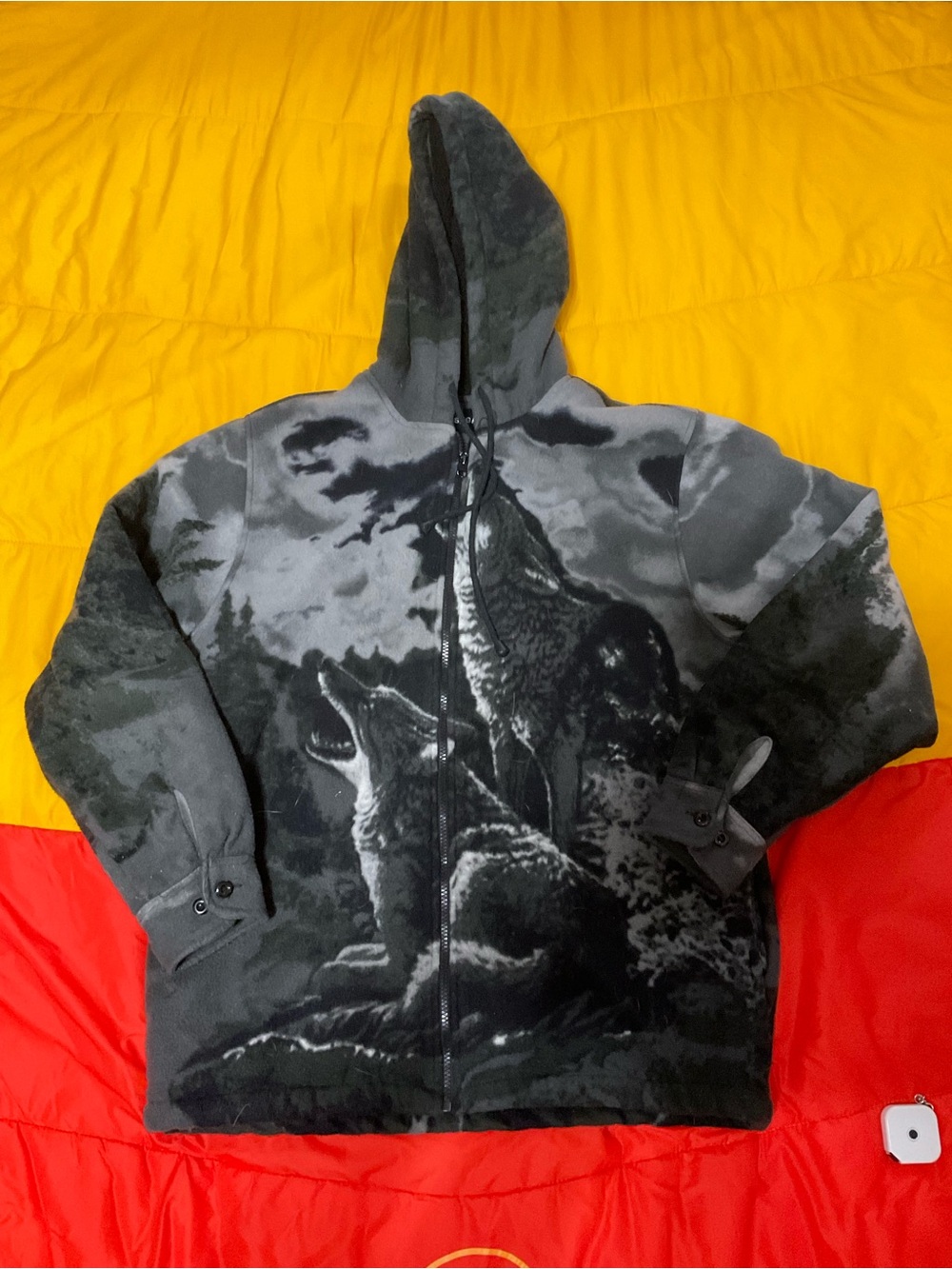 Wolf Scenery Sherpa Lined Zip-Up